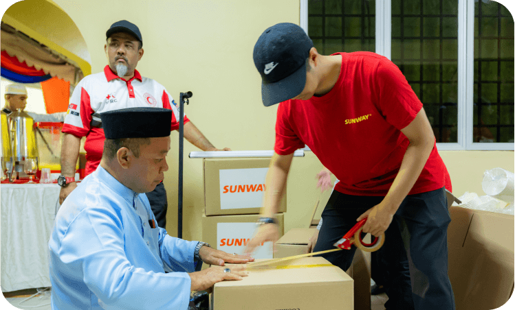 Community Donations & Food Distribution